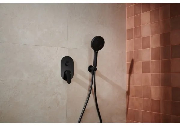 KFA Armatura 5559-501-81 Set duș OTAVA cu baterie incastrată, negru mat