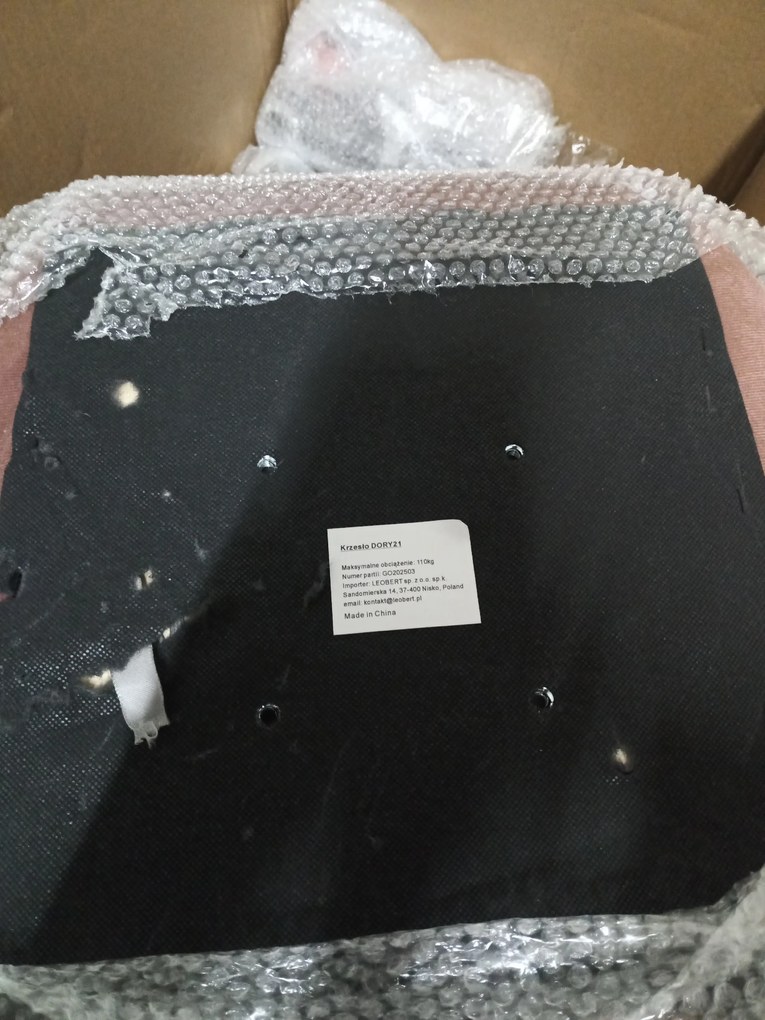 OFERTA Scaun de birou roz inchis AVOLA VELVET II. calitate