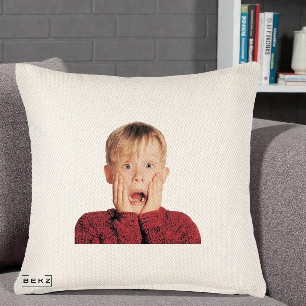 Perna Decorativa Kevin Singur Acasa, 40x40 cm, Crem Reliefat, Husa Detasabila, Perna Inclusa, BEKZ®
