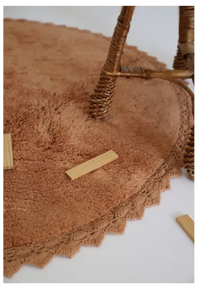 Covor cărămiziu lavabil țesut manual rotund din bumbac ø 110 cm Perla Toffee – Nattiot