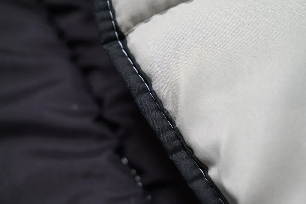 Patura usoara pentru toate anotimpurile 140x200 cm din fibra goala, neagra