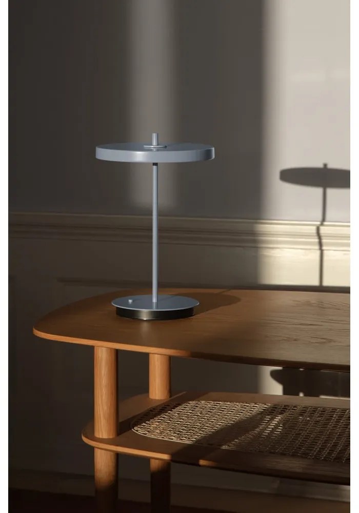 Veioză albastru-deschis LED din metal cu abajur din metal (înălțime 31 cm) Asteria Move – UMAGE