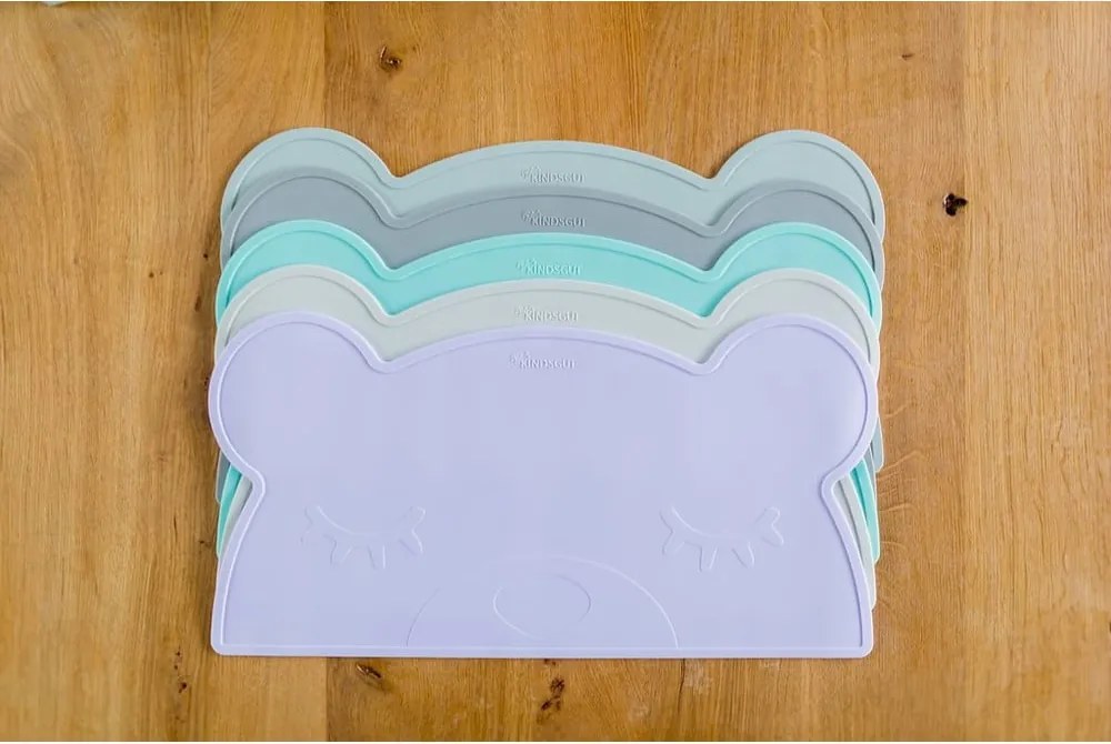 Suport din silicon pentru masă Kindsgut Bear, 48 x 25 cm, albastru deschis