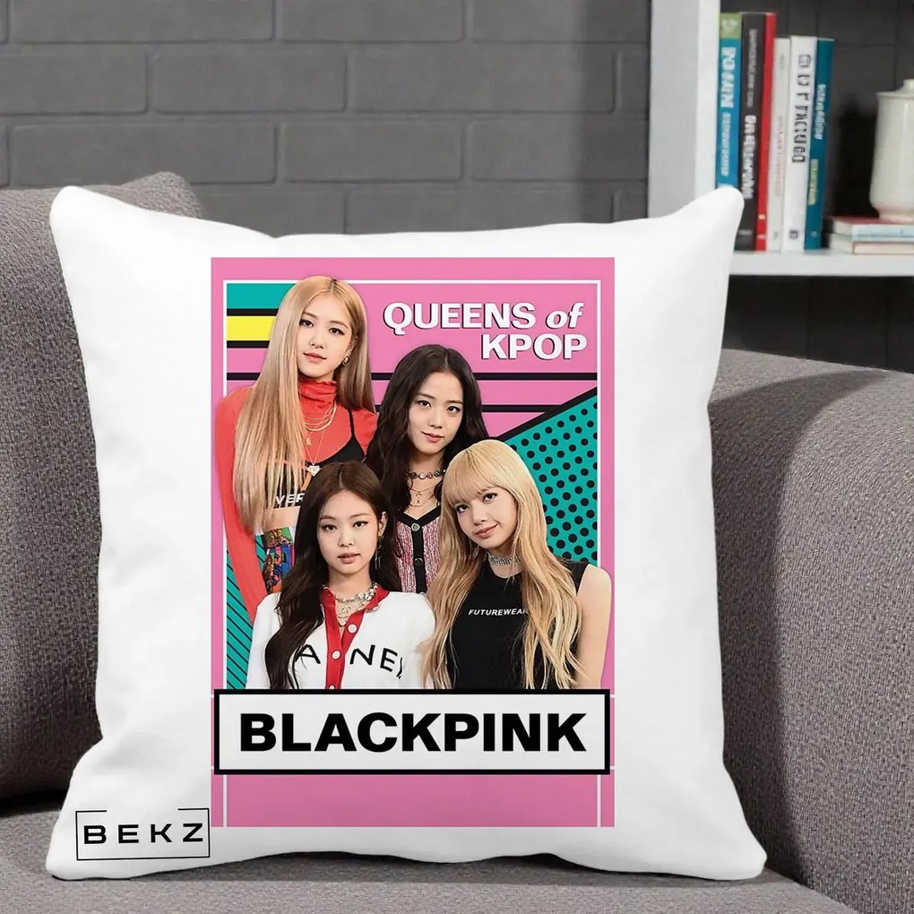 Perna Personalizata BLACKPINK Queens of Kpop, 40x40 cm, Alba Mata, Husa Detasabila, Perna Inclusa, BEKZ®