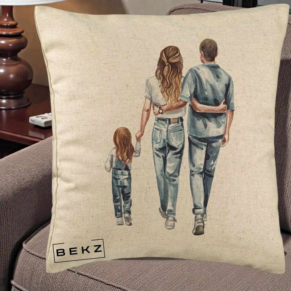 Cadou pentru Familie - Perna Personalizata Familie Acuarela Jeans, 40x40 cm, Bej, Husa Detasabila, Perna Inclusa, BEKZ®