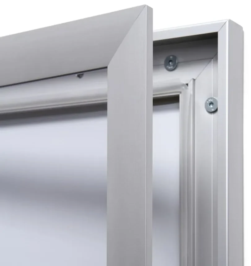 Vitrina interioara cu incuietoare cu informatii 3 x A4, ignifuga, aluminiu