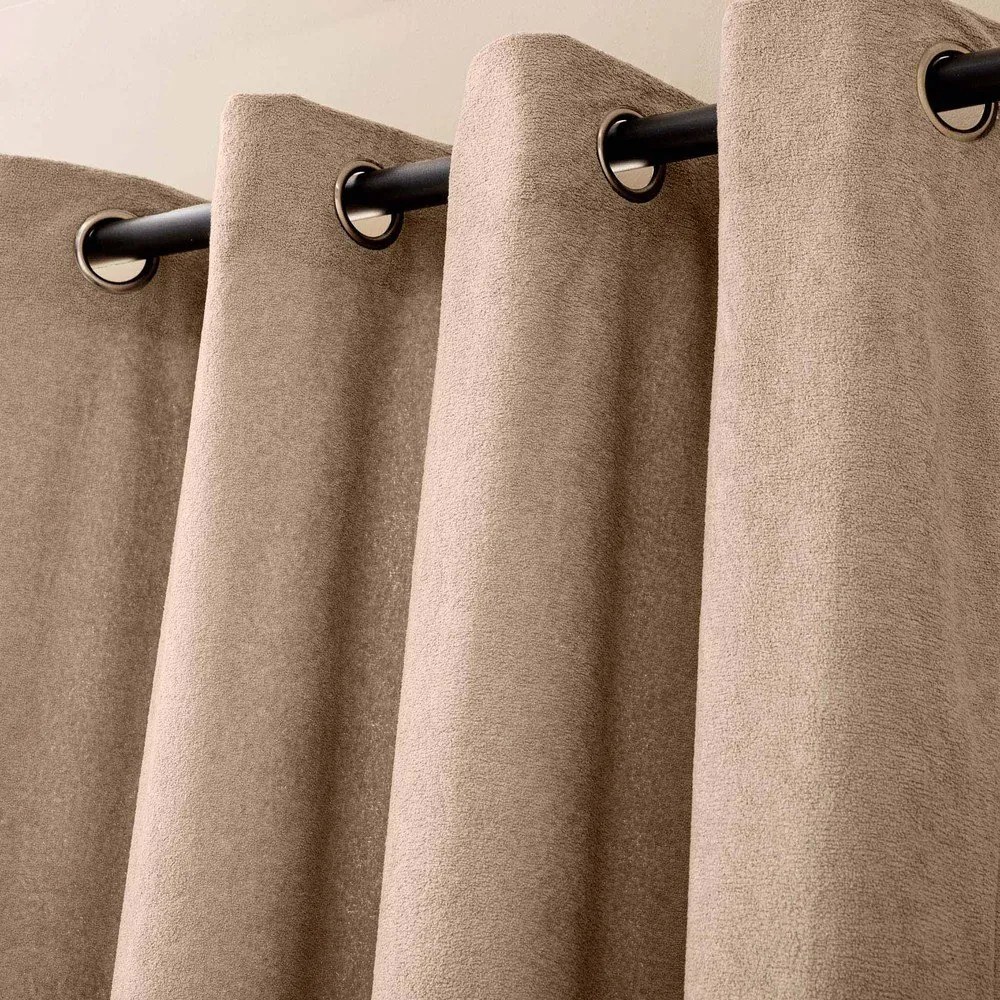 Draperie maro deschis din material bouclé 140x260 cm Winona – douceur d'intérieur