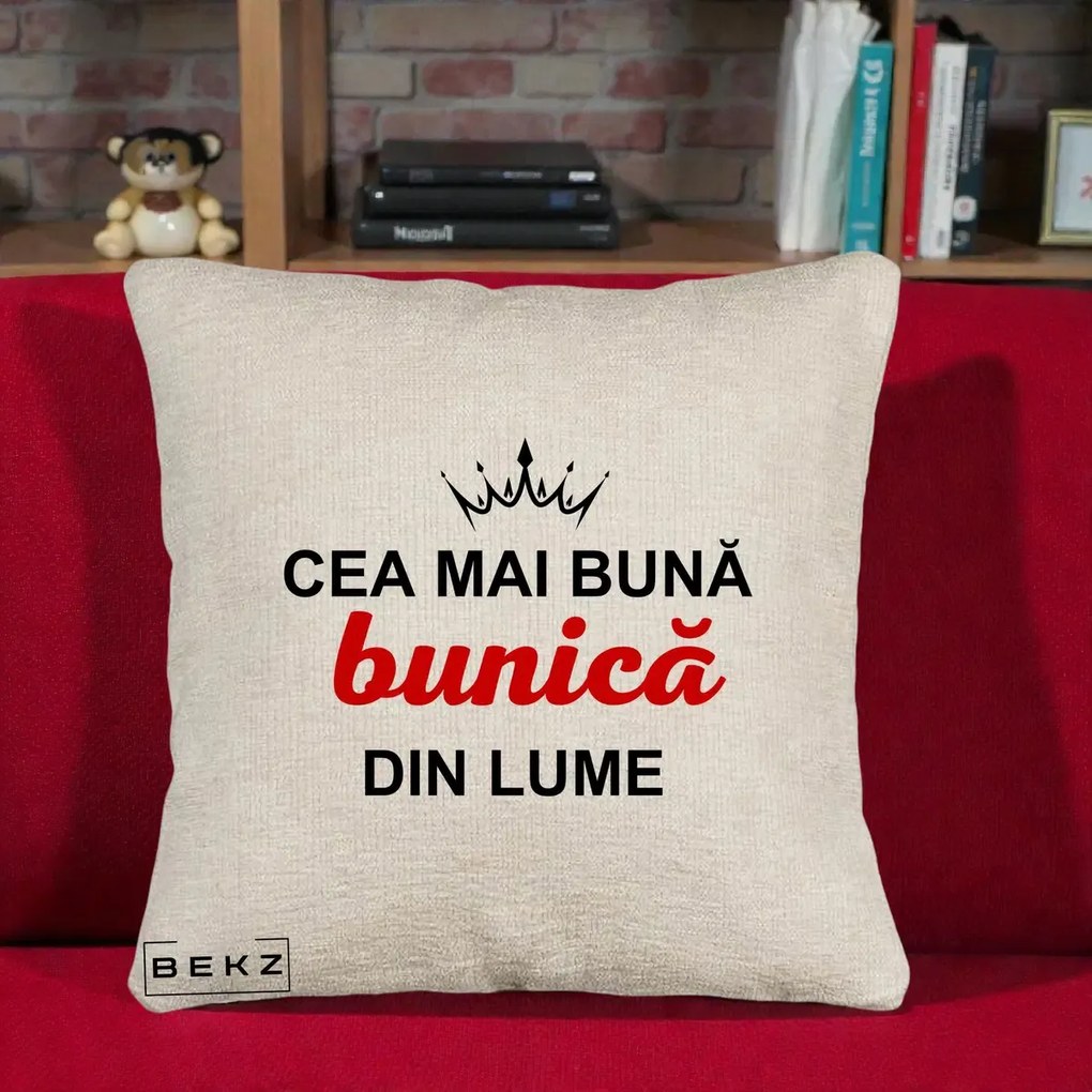 Cadou pentru Bunica - Perna Personalizata Cea Mai Buna Bunica Din Lume Coroana Neagra, 40x40 cm, Bej Canapea, Husa Detasabila, Perna Inclusa, BEKZ®