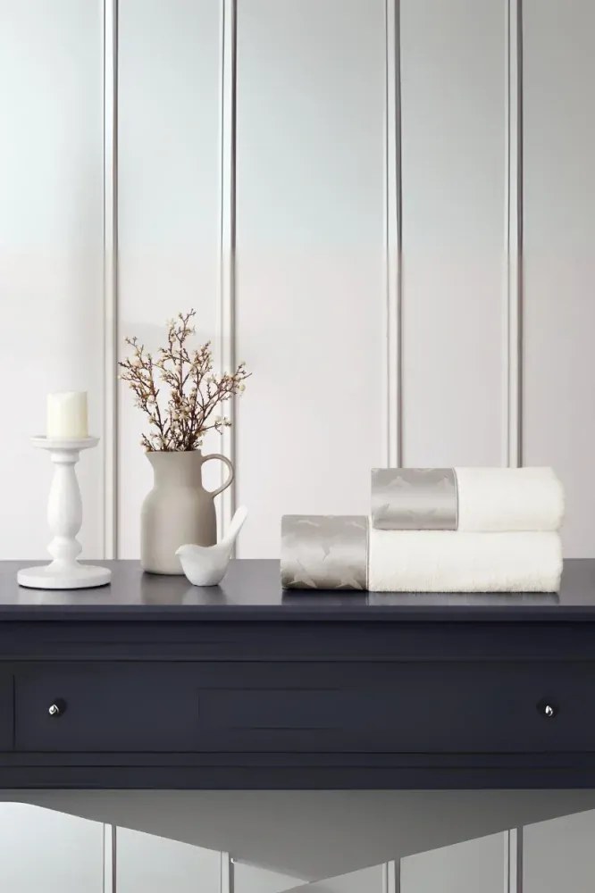 Set prosop și prosop de corp COLIBRI, 2 buc Alb – Broderie gri Set (prosop 50x100cm, prosop de corp 75x150cm)