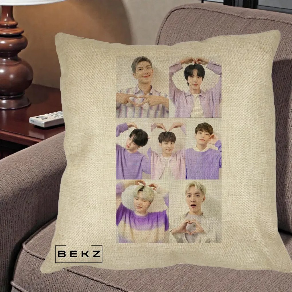 Perna Personalizata K-pop BTS Colaj 7 Portrete cu Inimi Lila, 40x40 cm, Crem, Husa Detasabila, Perna Inclusa, BEKZ®