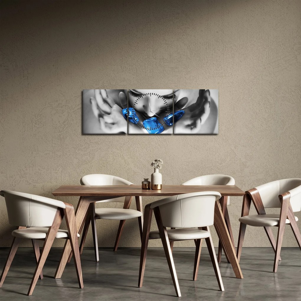 Tablou cu portretul femeii cu pietre (cu ceas) (90x30 cm)