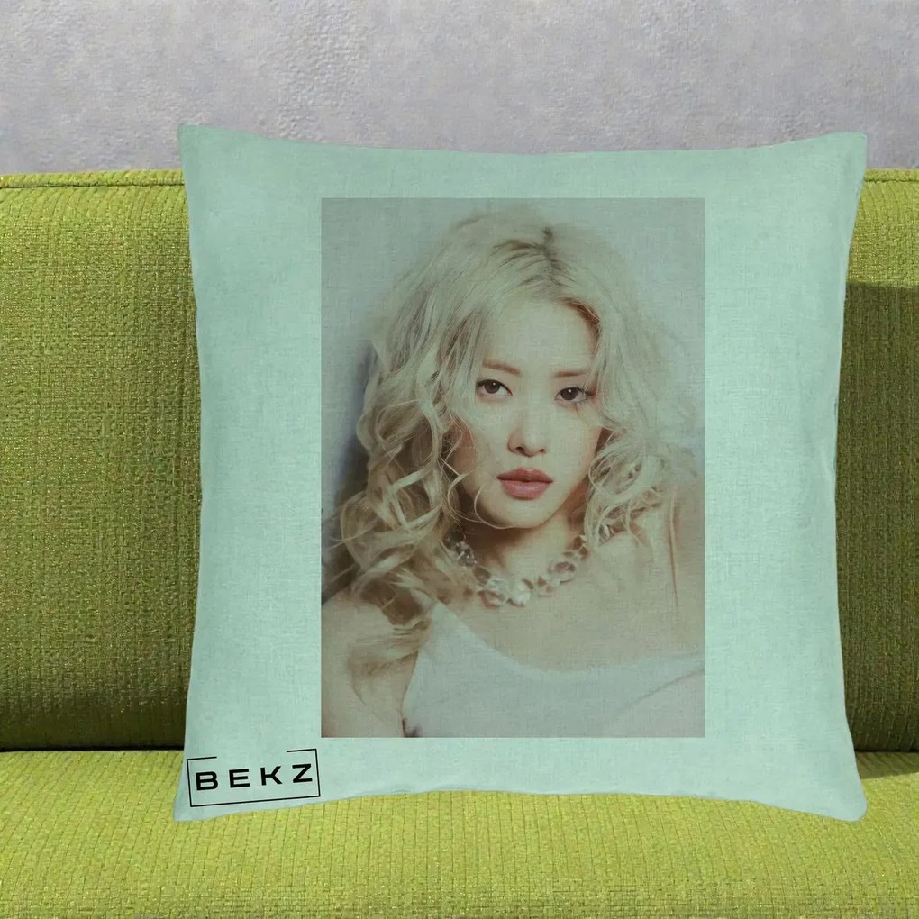 Perna Personalizata K-pop BLACKPINK Rose, 40x40 cm, Verde Menta, Husa Detasabila, Perna Inclusa, BEKZ®