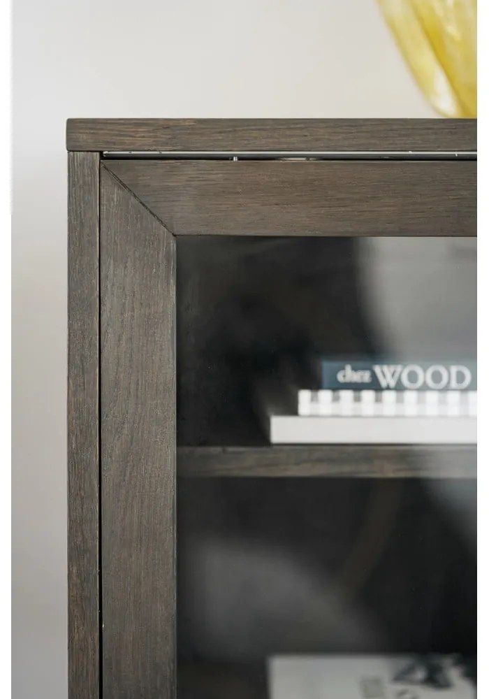 Vitrină maro cu aspect de lemn de stejar cu ușă glisantă 170x75 cm Hazelton – Rowico