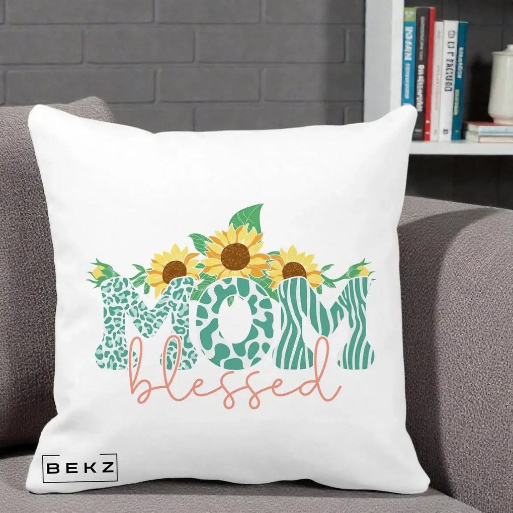 Cadou pentru Mama - Perna Personalizata Mom Blessed cu Floarea Soarelui Animal Print Teal, 40x40 cm, Alba Mata, Husa Detasabila, Perna Inclusa, BEKZ®