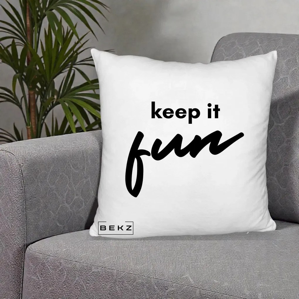 Perna Decorativa Keep It Fun, 40x40 cm, Alb Pufos, Husa Detasabila, Perna Inclusa, BEKZ®