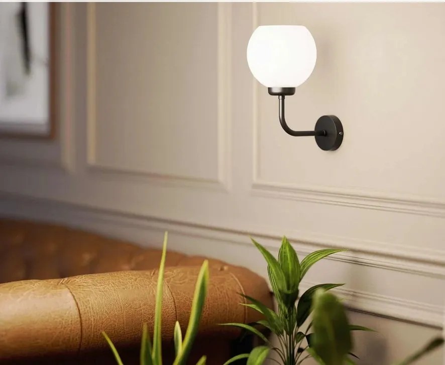 Aplica de perete din alama Globe