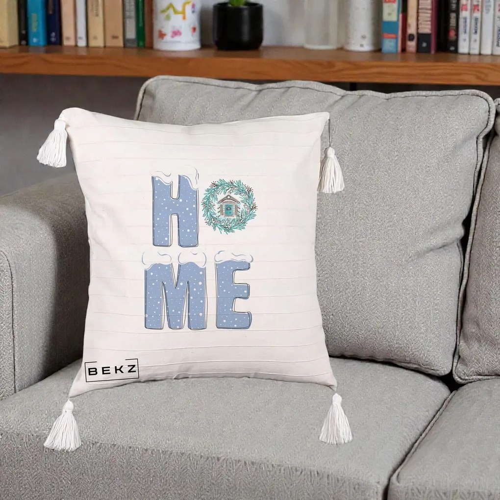 Perna Decorativa HOME Iarna cu Coroana, 40x40 cm, Bej cu Franjuri, Husa Detasabila, Perna Inclusa, BEKZ®