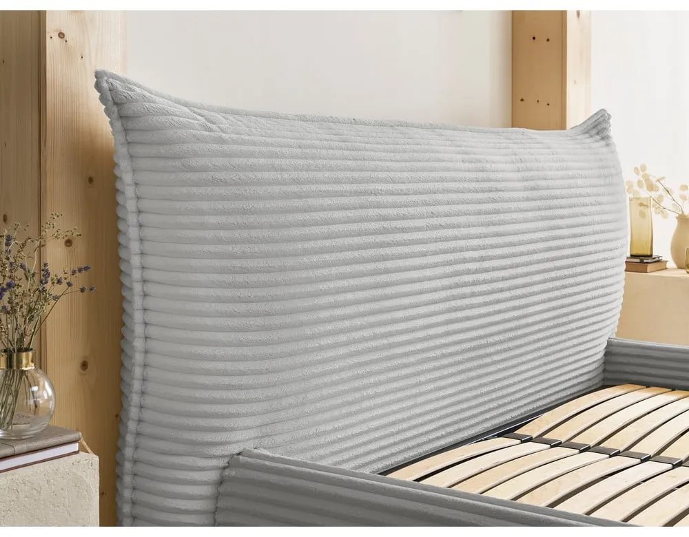 Pat matrimonial gri deschis tapițat cu spațiu de depozitare cu somieră 180x200 cm Jade – Bobochic Paris