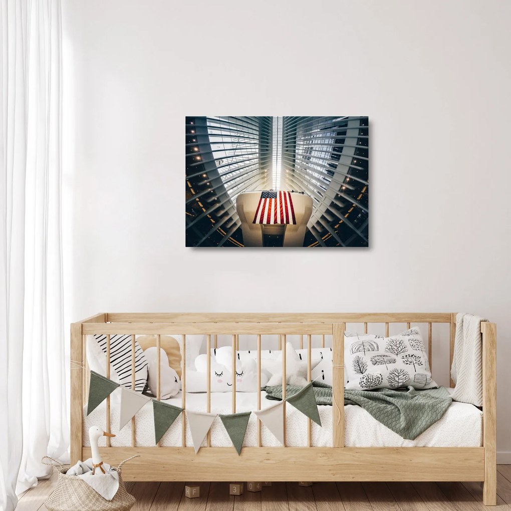 Tablou pe sticlă unei construcții cu steagul SUA (70x50 cm)