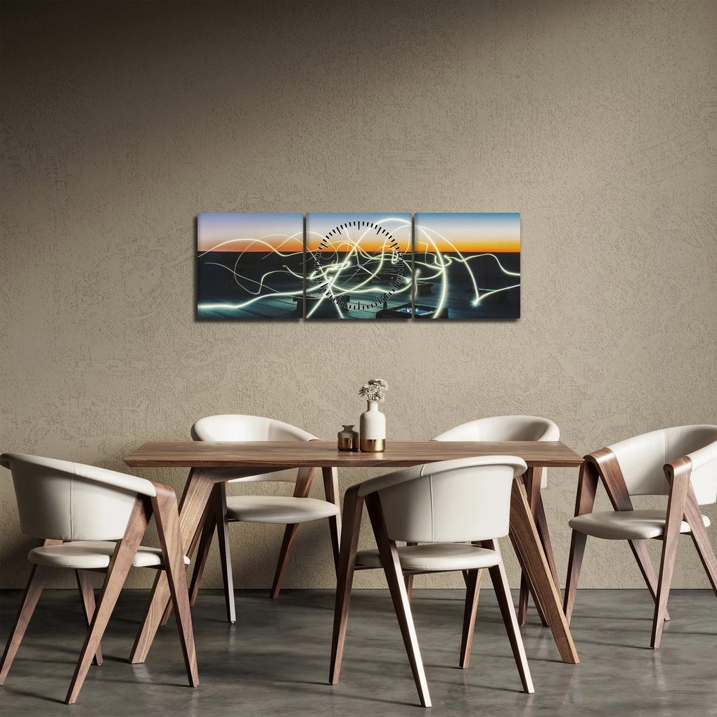 Tabloul - privire spre cer din acoperiș (cu ceas) (90x30 cm)