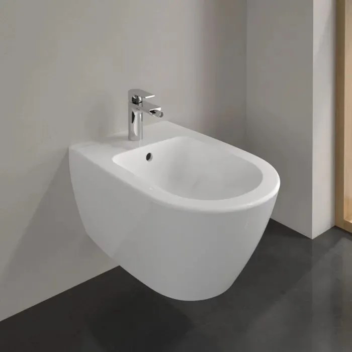 Bideu suspendat Villeroy&Boch Subway 2.0 cu finisaj alb Alpin CeramicPlus