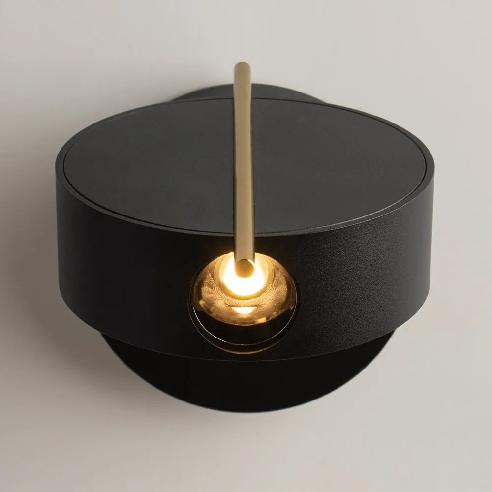 Aplica LED ambientala reglabila design modern minimalist Nuance negru/ auriu