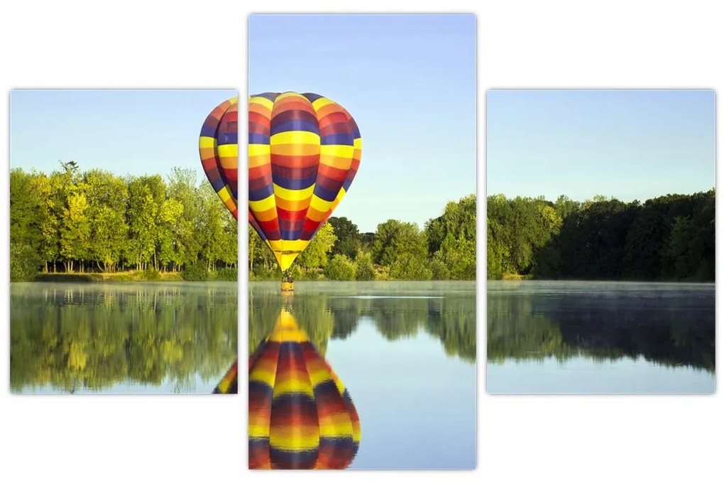Tablou cu balon cu aer cald pe un lac (90x60 cm)