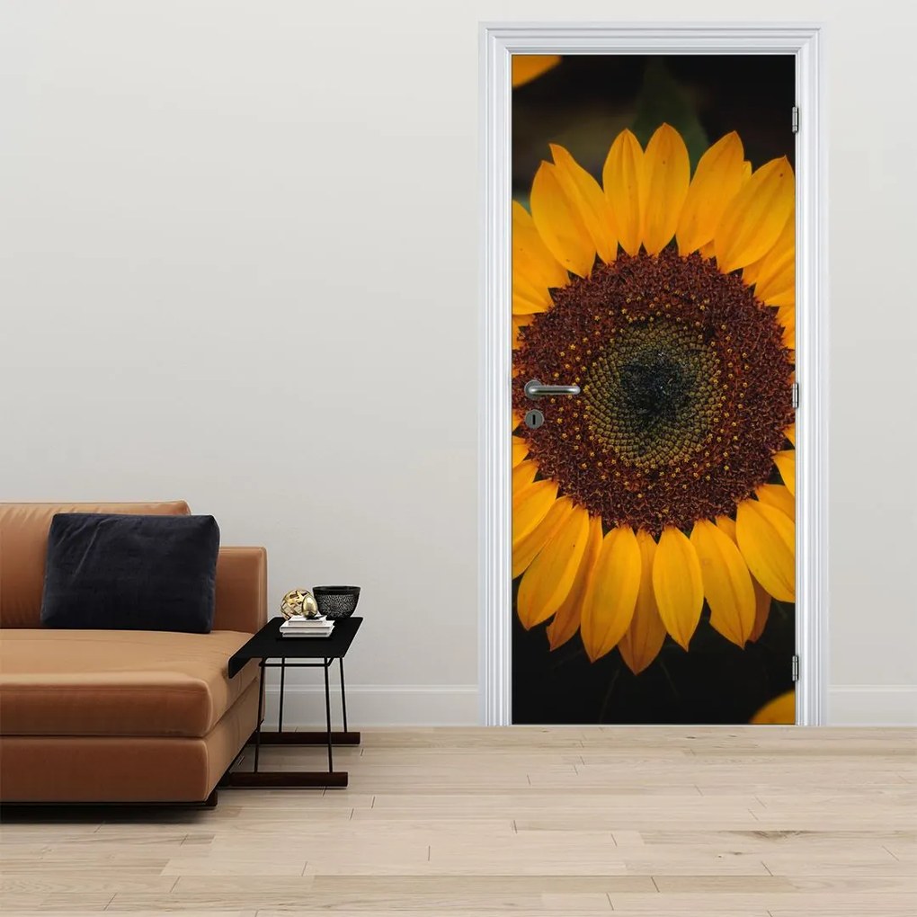 Fototapet pentru ușă - Floarea soarelui și frunze (95x205cm)