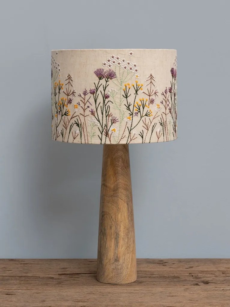 Lampa de masa ,cu flori brodate, "Wildflower"