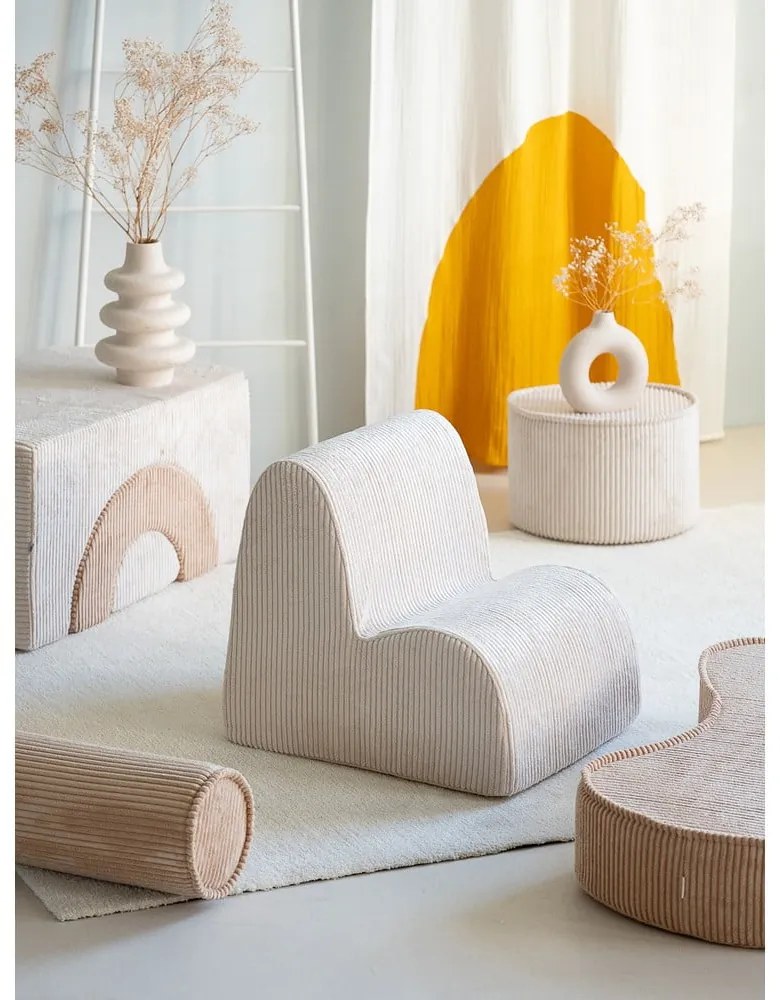 Fotoliu de copii crem cu tapițerie din catifea reiată Cloud – Wigiwama