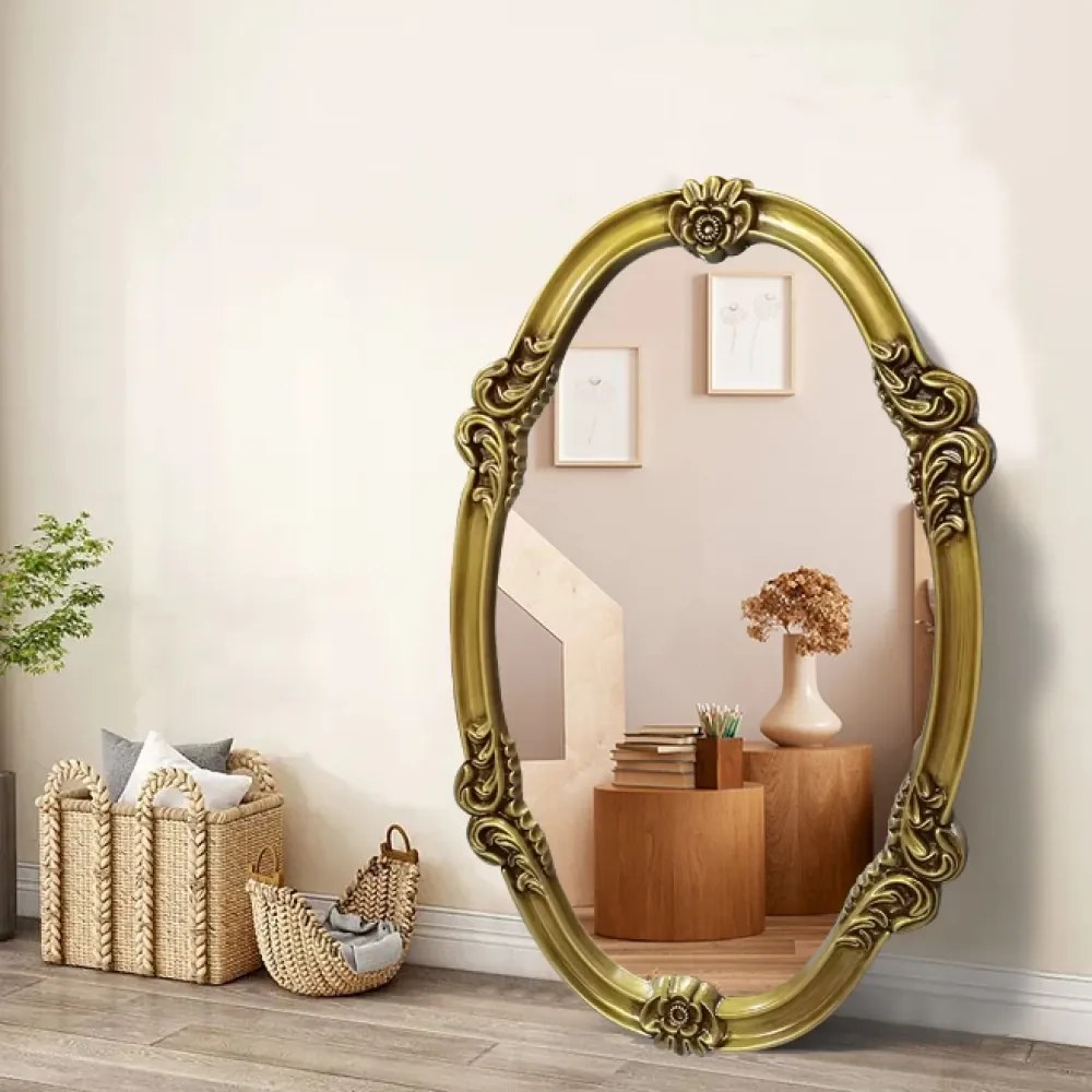 Oglindă decorativă de perete, ramă aurie antichizată, 90 x 55 cm