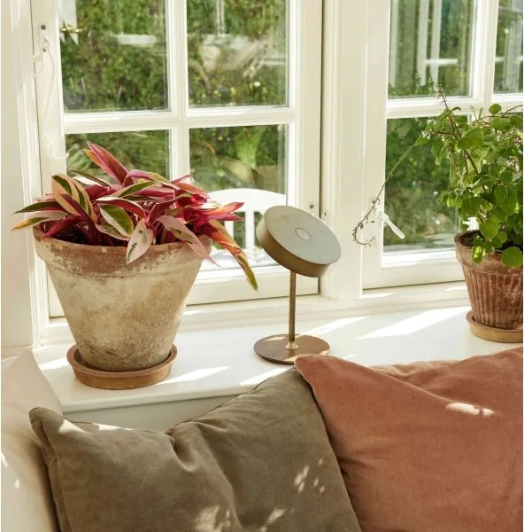 Halo Design 745784-LED — Lampă reîncărcabilă reglabilă ON THE MOVE, LED/2,5W/4000 mAh, alamă/lemn