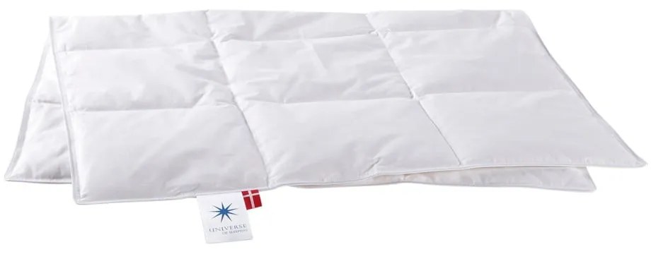 Pilotă cu umplutură de pene pentru vară de tip pătură pentru copii 67x100 cm Capella Baby – Universe of Sleeping