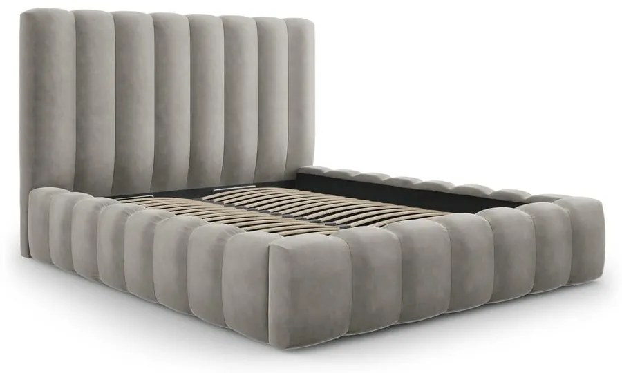 Pat dublu 200x200 cm gri deschis tapițat cu spațiu de depozitare și somieră Kelp – Micadoni Home