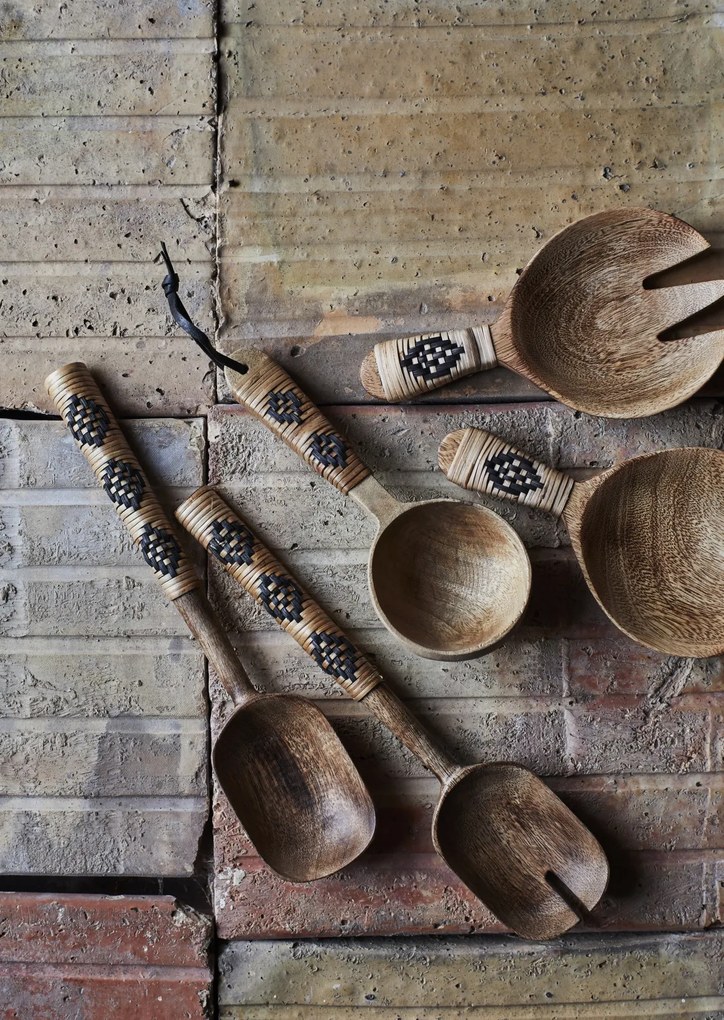 Set 2 linguri pentru salată din lemn de mango sculptat manual și bambus, L26 cm, „Bamboo Salad Set Black"