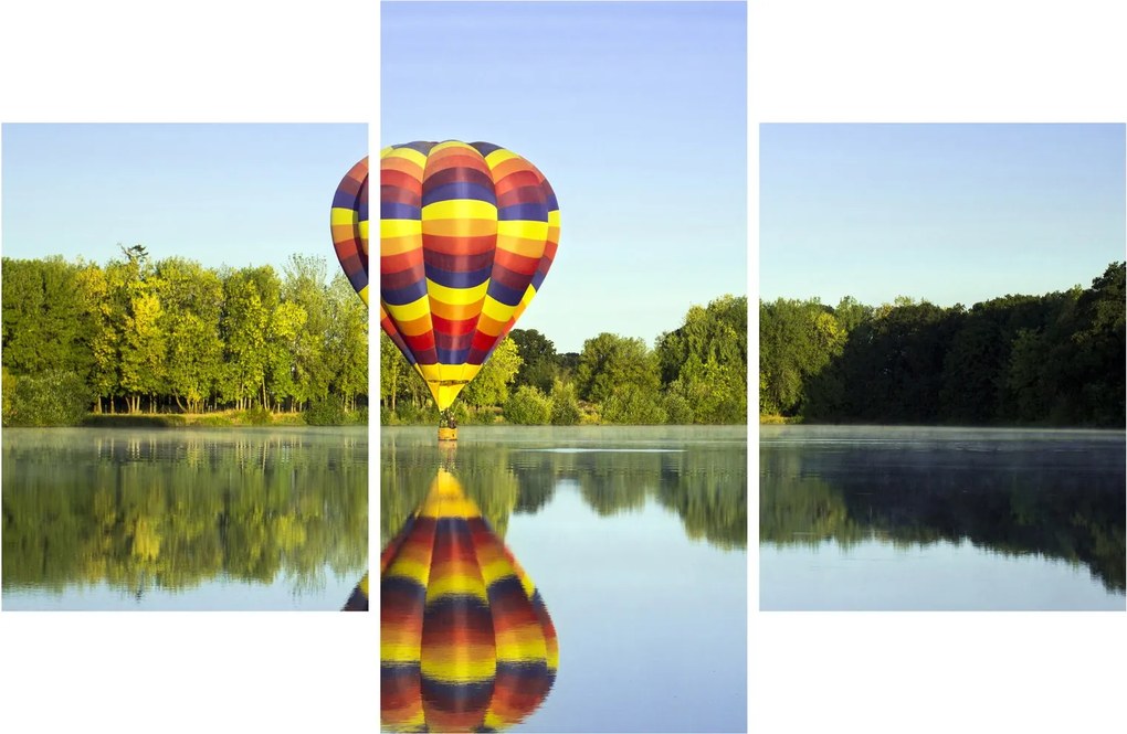 Tablou cu balon cu aer cald pe un lac (90x60 cm)