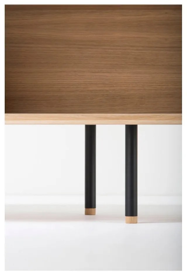 Comodă TV neagră/în culoare naturală din lemn de stejar 180x64 cm Fina – Gazzda