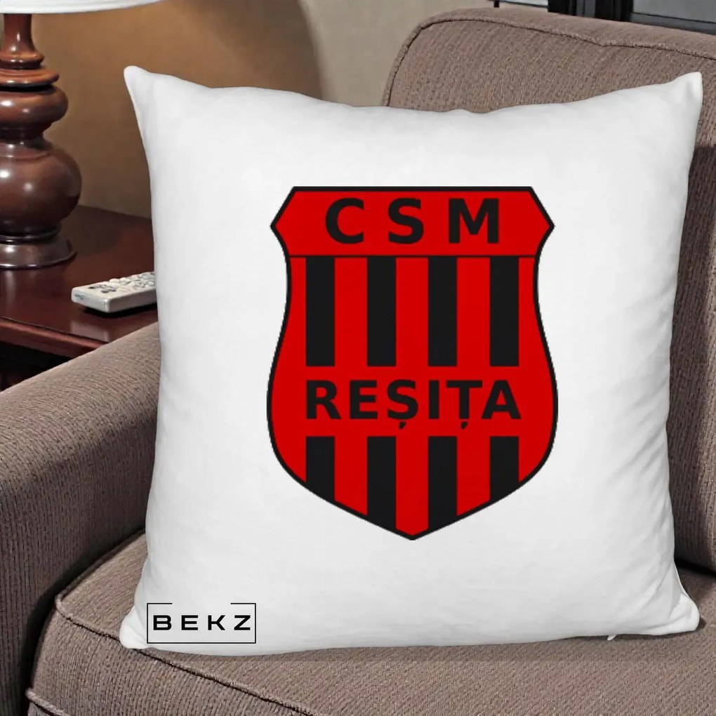 Perna Personalizata CSM Resita Fotbal, 40x40 cm, Alb Pufos, Husa Detasabila, Perna Inclusa, BEKZ®
