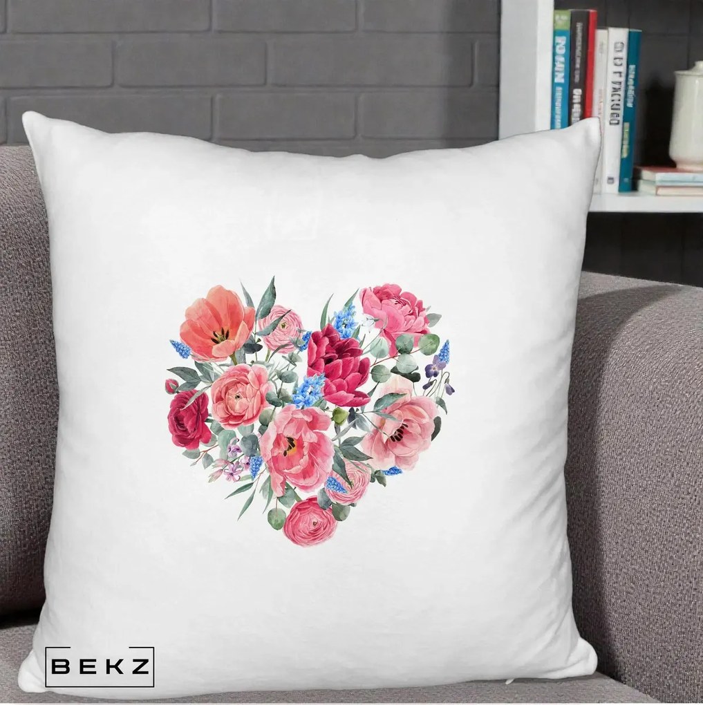Perna Decorativa Inima din Bujori Acuarela, 40x40 cm, Alb Pufos, Husa Detasabila, Perna Inclusa, BEKZ®
