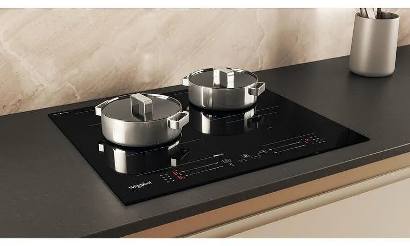 Plita vitroceramica cu inductie incorporabila Whirlpool WF S5060 CPBF, 7200W, 4 zone, 18 trepte, Chef Control, FlexiCook, Negru