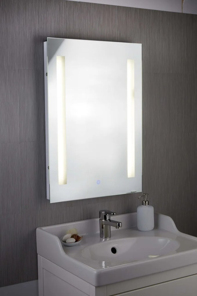 Oglinda cu iluminat LED pentru baie IP44 Bathroom 7450 SRT