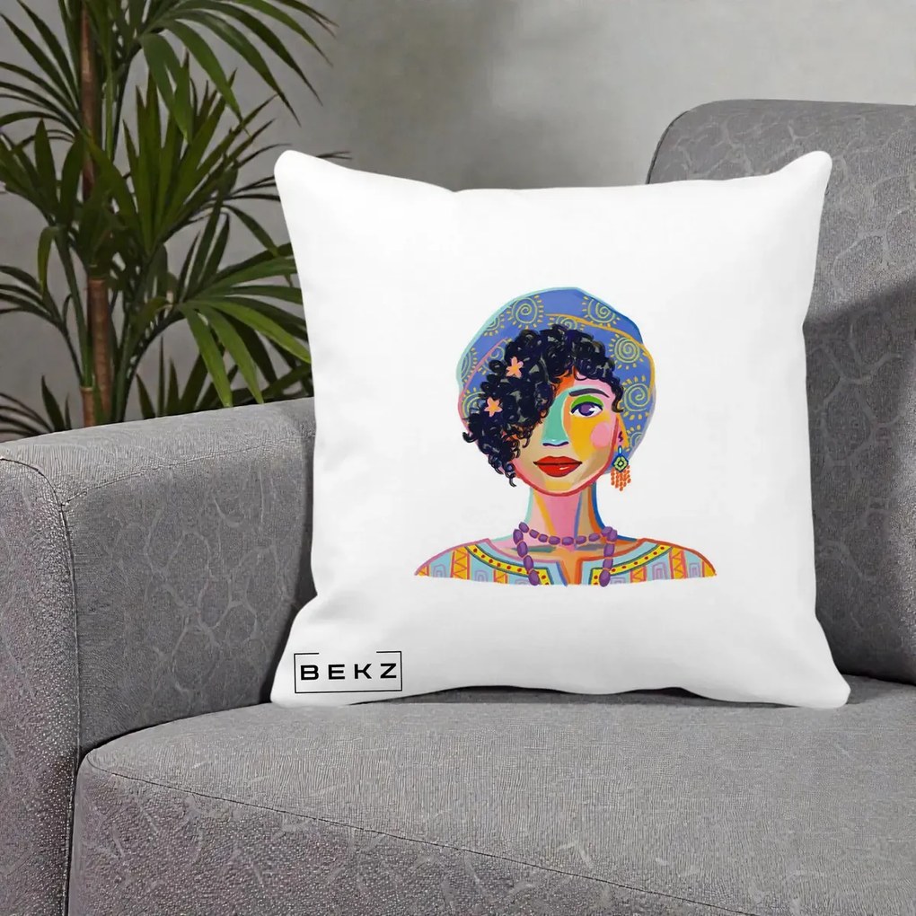 Perna Decorativa Portret Femeie Etnic Colorat, 40x40 cm, Alba Mata, Husa Detasabila, Perna Inclusa, BEKZ®