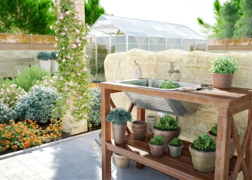 Baterie pentru chiuvetă, montare pe perete, pentru apă rece BEZ_122L