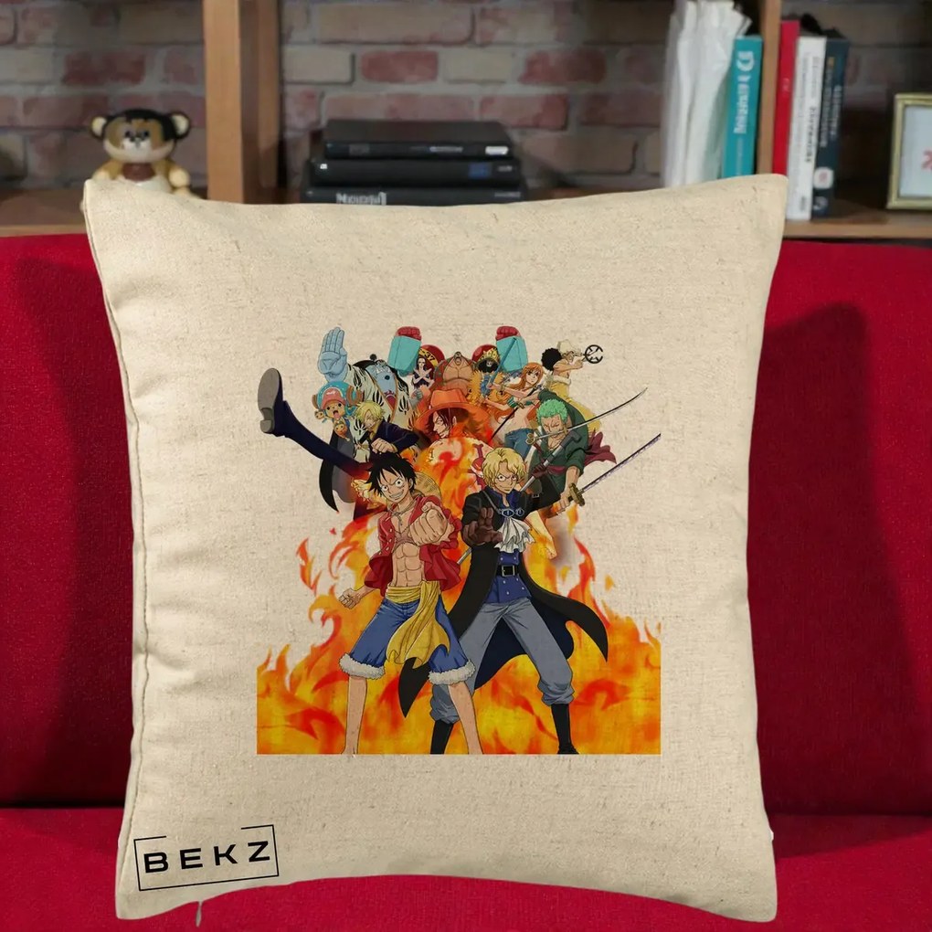 Perna Personalizata One Piece Echipa Straw Hat in Flacari, 40x40 cm, Bej, Husa Detasabila, Perna Inclusa, BEKZ®