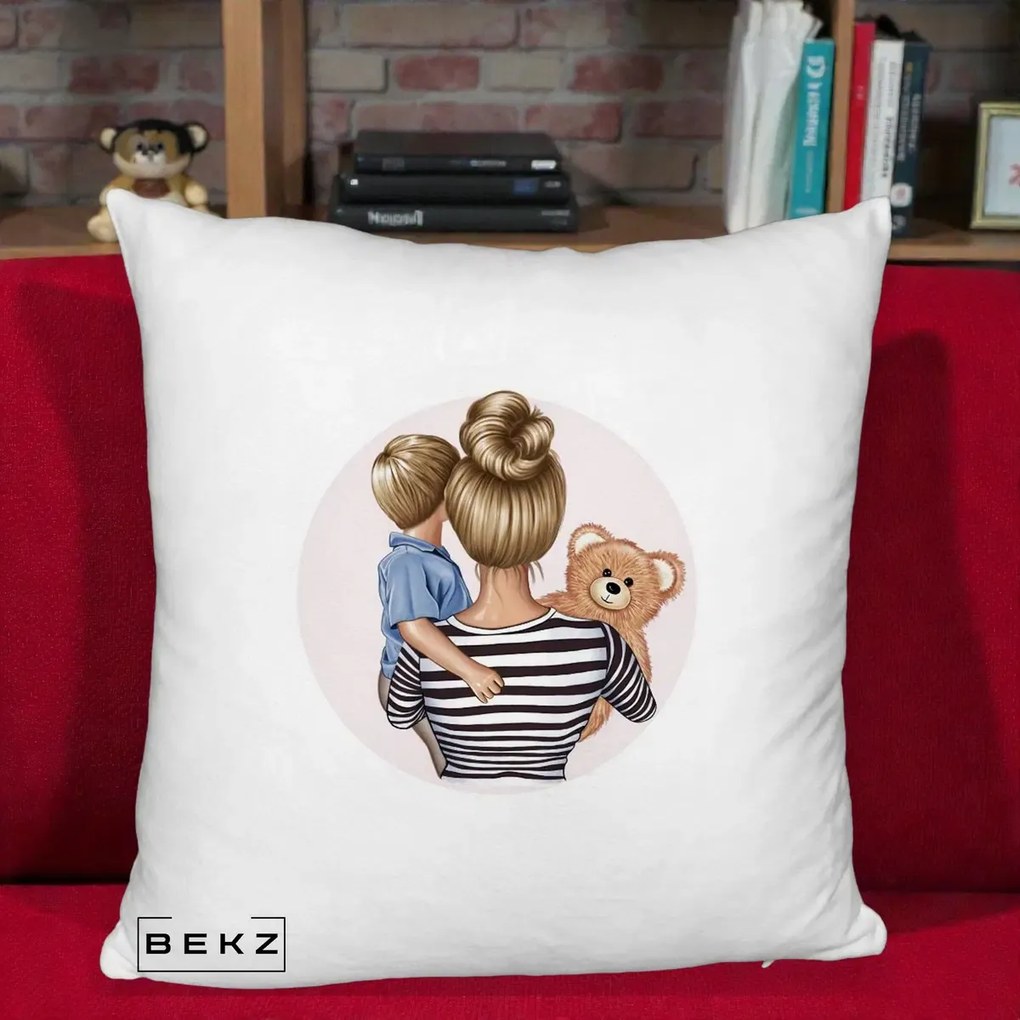 Cadou pentru Mama - Perna Personalizata Mama si Baietelul cu Ursulet, 40x40 cm, Alb Pufos, Husa Detasabila, Perna Inclusa, BEKZ®