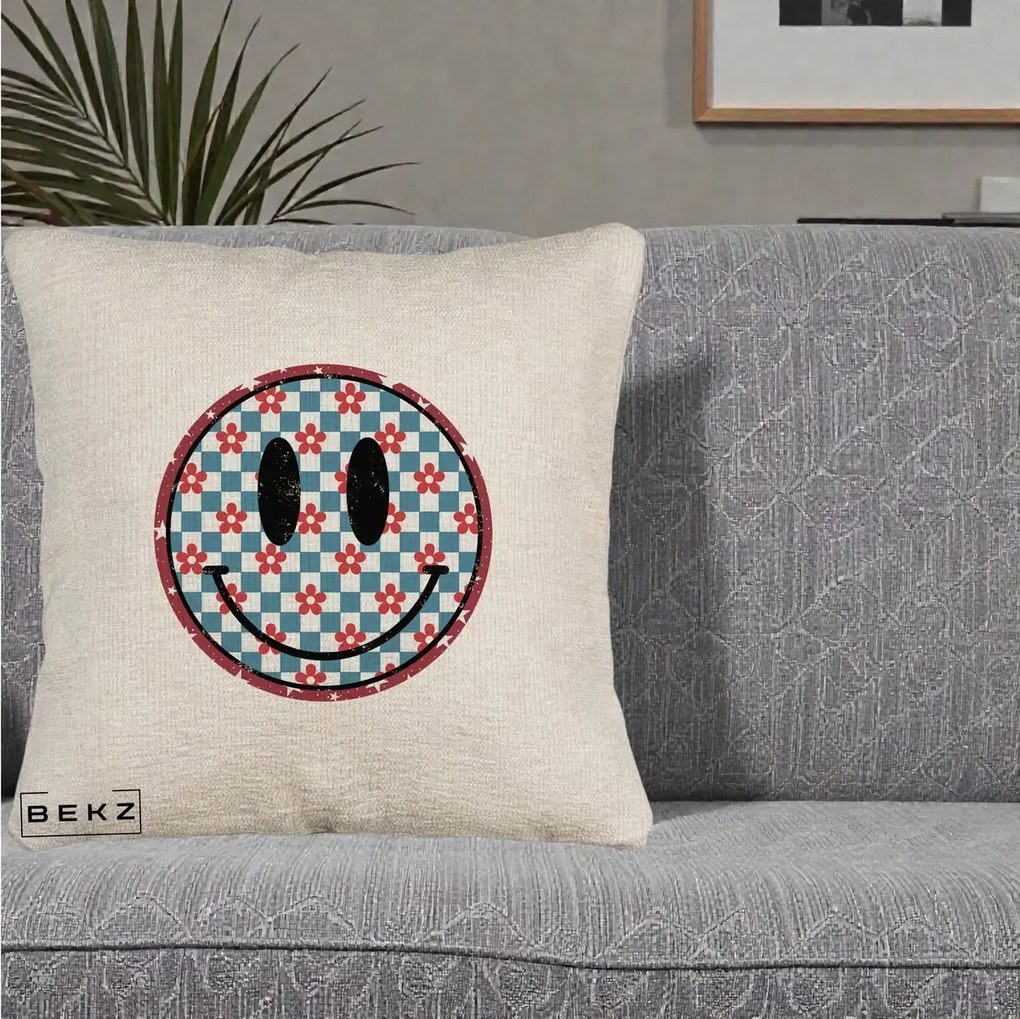 Perna Decorativa Smiley Face Checkered cu Floricele, 40x40 cm, Bej Canapea, Husa Detasabila, Perna Inclusa, BEKZ®