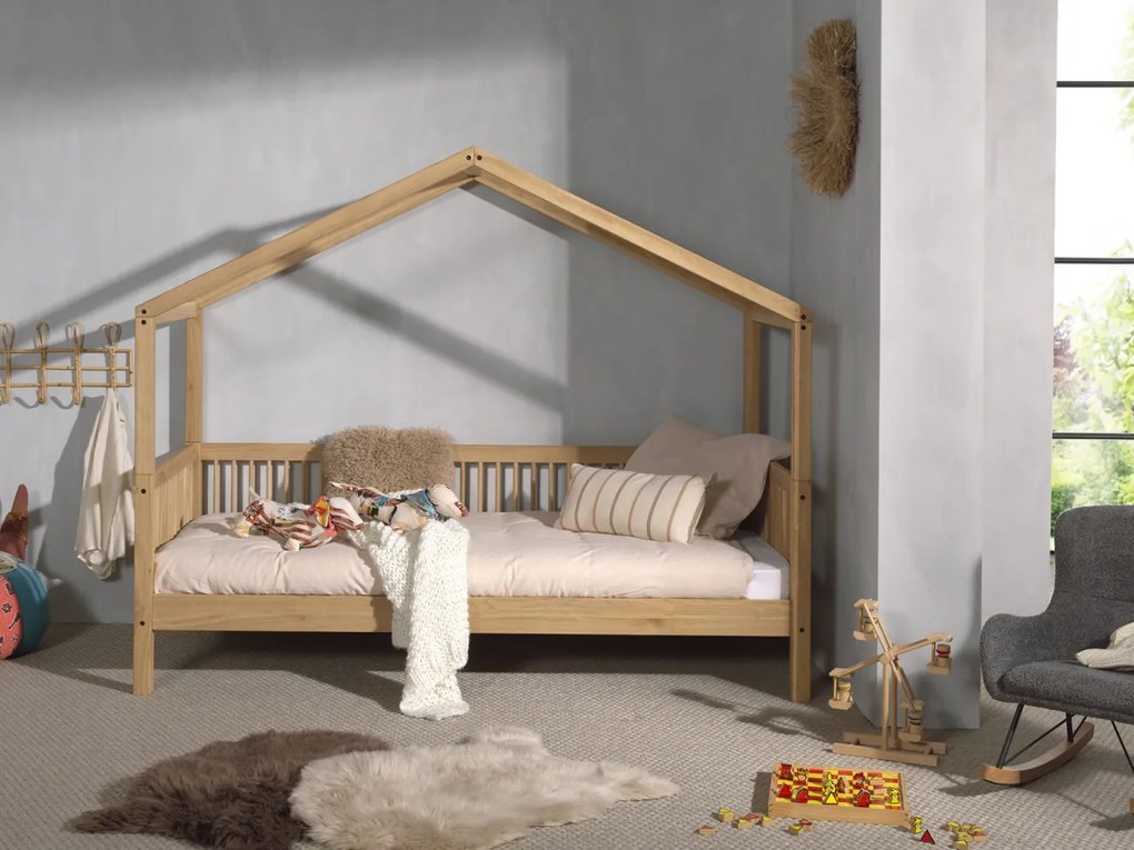 Set FORREST OAK format dintr-un Pat copii Vipack (90 x 200 cm), un sertar și un set de textile.