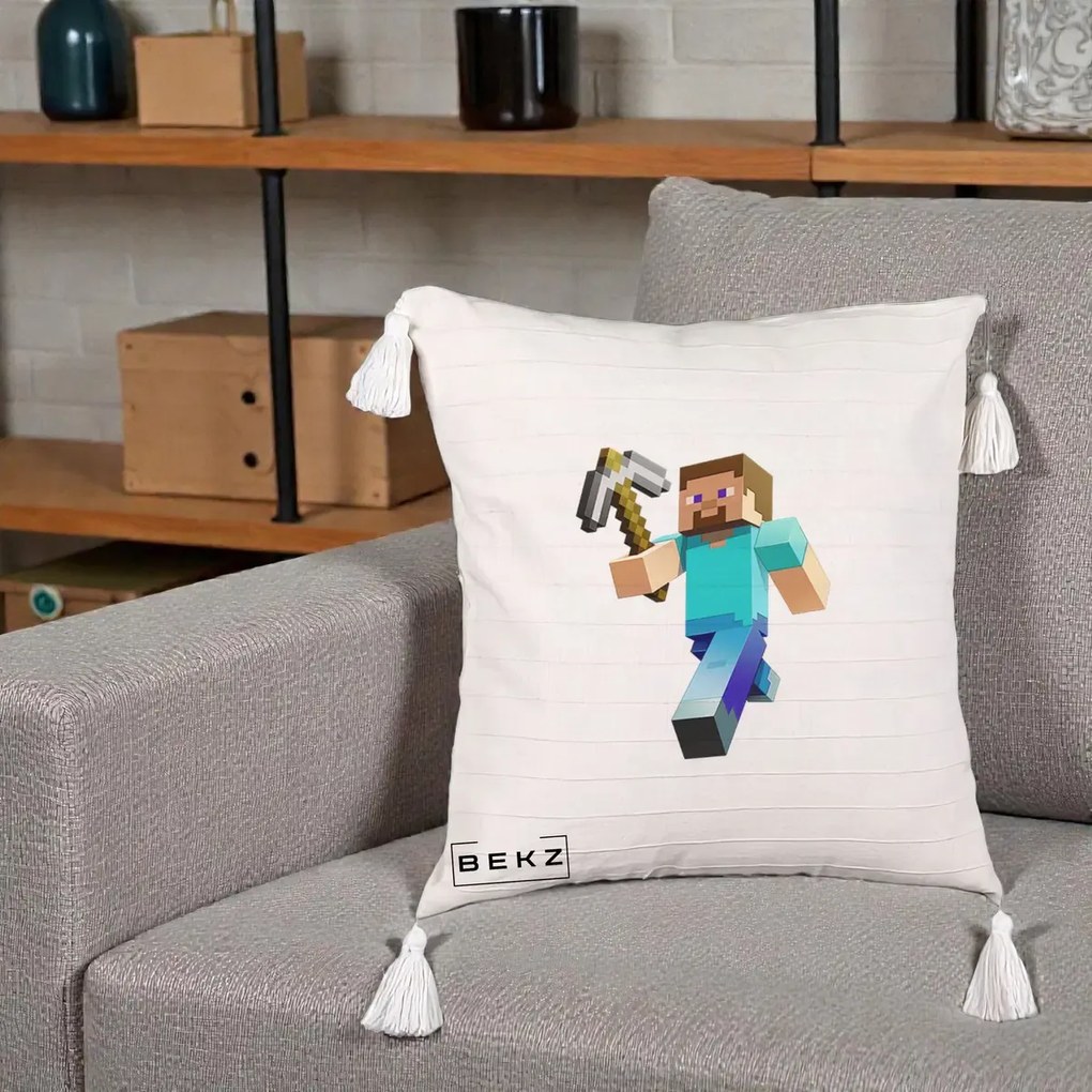 Perna Personalizata Minecraft Steve cu Tarnacop, 40x40 cm, Bej cu Franjuri, Husa Detasabila, Perna Inclusa, BEKZ®
