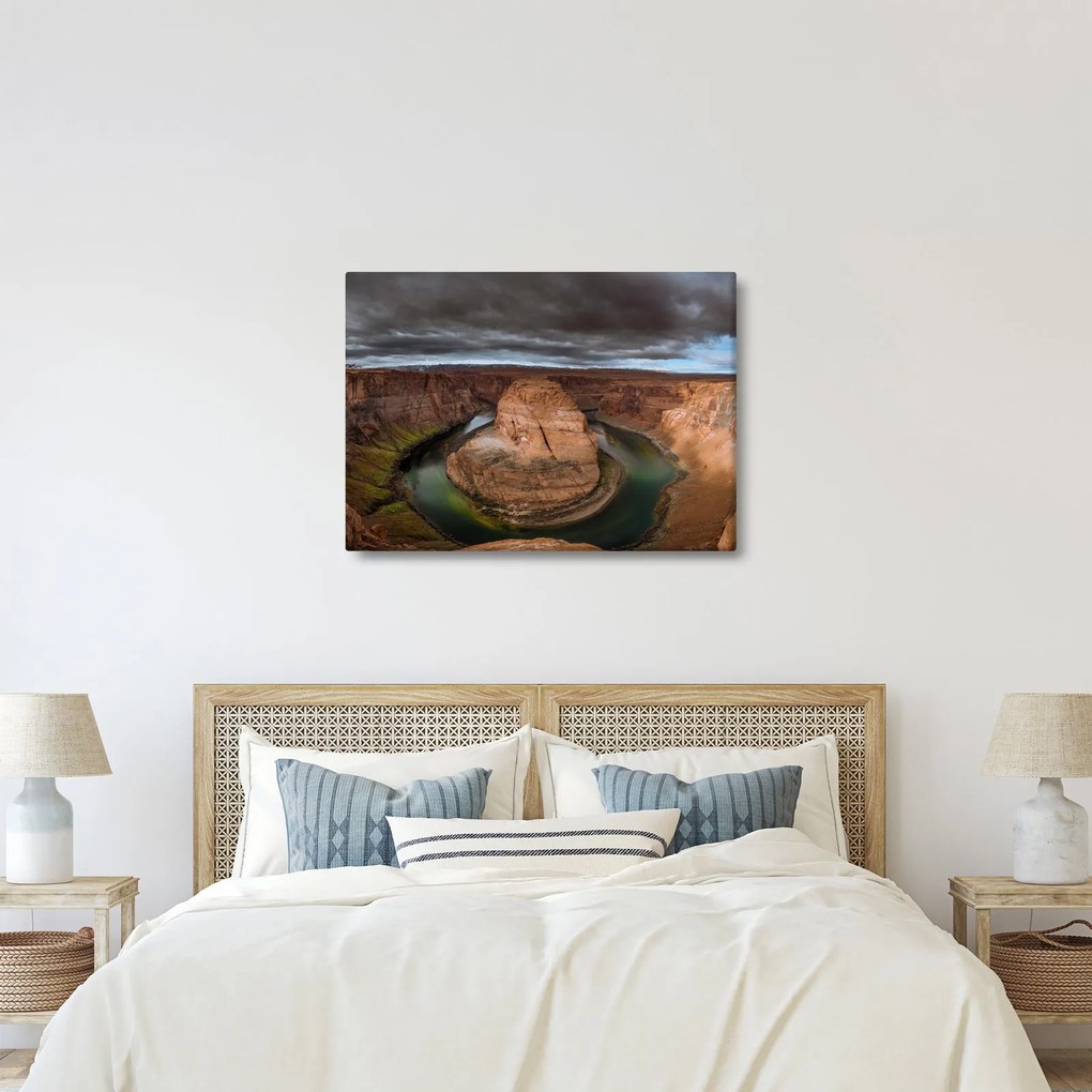 Tablou cu lac în stânci (70x50 cm)