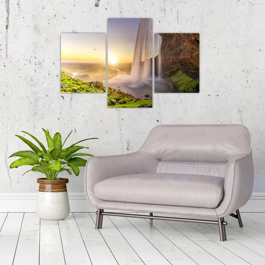 Tablou - Seljalandsfoss din spatele peșterii (90x60 cm)